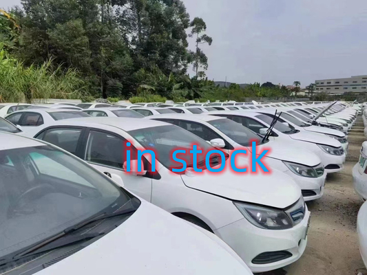 2019 BYD E5 450 400KM EV Αυτοκίνητο 0KM για μεταπώληση Μέγιστη ταχύτητα 130KM / h 4 πόρτες 5Καθόνες Πολύ απόθεμα