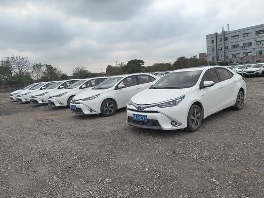 2017 Toyota Corolla Levin 1.8L Υβριδικό Λευκό Σεντάν Αξιοκίνητα και μεταχειρισμένα οχήματα
