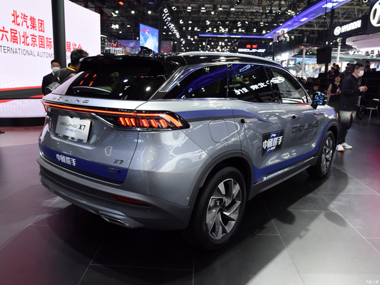 124KW Συνολική ισχύς κινητήρα Baic Beijing X7 PHEV Plug in Hybrid SUV Αυτοκίνητο με αριστερή οδήγηση