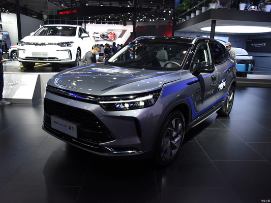 124KW Συνολική ισχύς κινητήρα Baic Beijing X7 PHEV Plug in Hybrid SUV Αυτοκίνητο με αριστερή οδήγηση