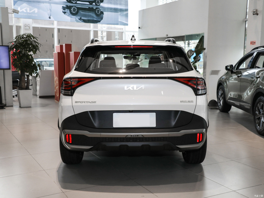 2023 Kia Sportage SUV με φυσικό αέριο / βενζίνη Αυτοκίνητο μπροστινό δίσκο πίσω δίσκο σύστημα πέδησης και μεταλλική στέγη ράκ