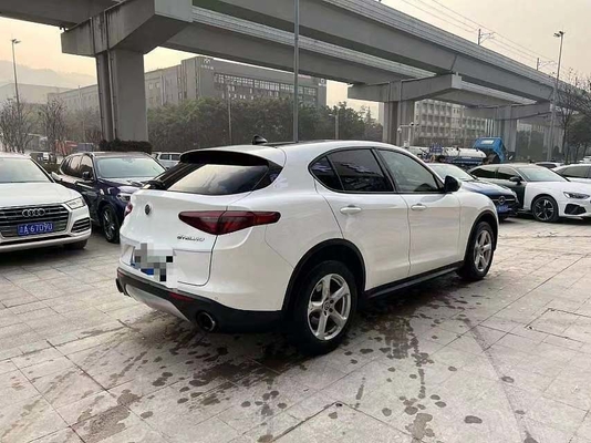 64L χωρητικότητα δεξαμενής Alfa Romeo Stelvio Q4 Sport SUV σε καλή κατάσταση