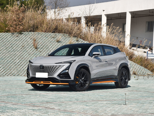 2023 Αριστερό τιμόνι Τσανγκάν UNI-T 1.5T Sport Flagship Compact SUV με Πανοραμική Ηλιακή Οροφή