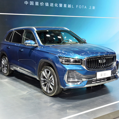 Το Gelly Geely Monjaro 2.0T 4WD Flagship Βενζινοκίνητο SUV με μεταξόνιο 2500-3000mm