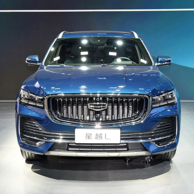 Το Gelly Geely Monjaro 2.0T 4WD Flagship Βενζινοκίνητο SUV με μεταξόνιο 2500-3000mm