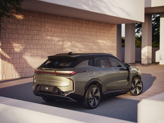 2023 Lynk Co 08 Plug-in Hybrid Long Range PRO SUV 120KM Pure Electric Range στην αγορά