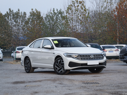 2023 Volkswagen Sagitar 300TSI DSG Leap έκδοση Σεντάν με πίσω κάμερα και αυτόματο κλιματισμό