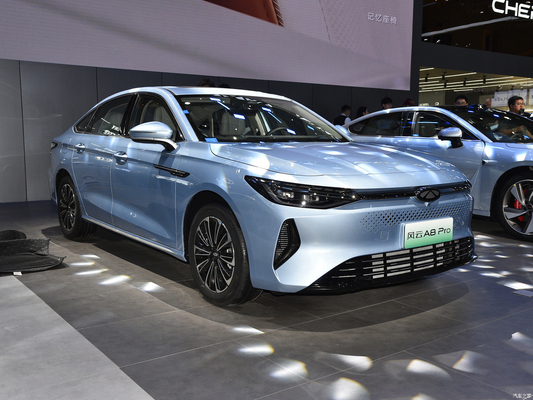 2024 Chery Fengyun A8 Plug-in υβριδικό ηλεκτρικό όχημα με εμβέλεια 106 χλμ.