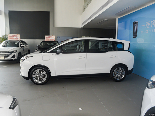 Απελευθερώστε την ισχύ του Pentium NAT A 419km Range MPV με 140km / h Max ταχύτητα και 4 πόρτες