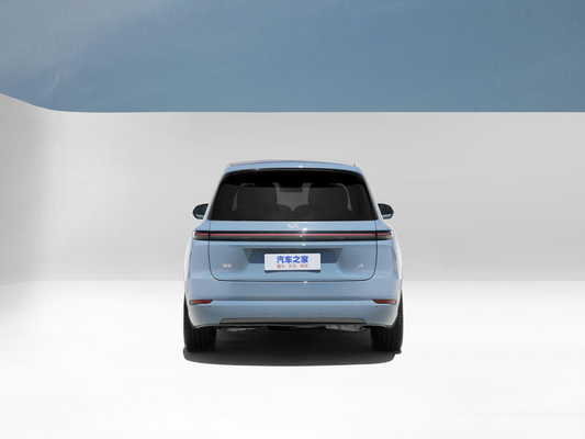 Συνολική ισχύς κινητήρα 330KW IDEAL Lixiang Li Auto L9 Max Ενέργεια οχήματα 4WD 6 θέσεων SUV
