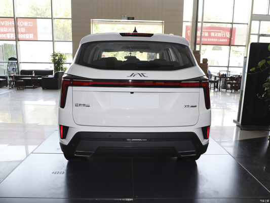 2024 Jac X8 Plus 7 θέσεων φως προβολέα LED Βενζινοκίνητο SUV με χωρητικότητα δεξαμενής καυσίμου 50-80L
