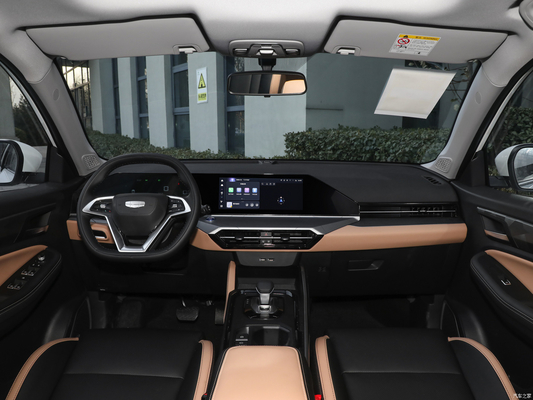Το Geely Pro2024 μοντέλο 1.5T DCT 5 θέσεων SUV 4518*1834*1715 Διαστάσεις και σύγχρονο σχεδιασμό
