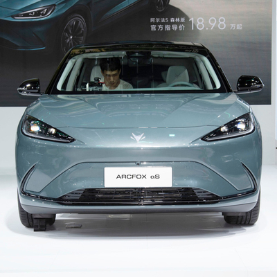 Ενέργεια Baic Arcfox Alpha S 735E 160KW EV Αυτοκίνητο Μεγάλη ταχύτητα Μεγάλο χώρο Αριστερή οδήγηση Μακροχρόνιο