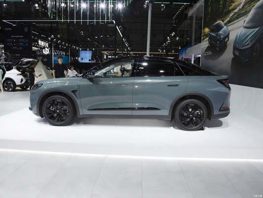 Ενέργεια Baic Arcfox Alpha S 735E 160KW EV Αυτοκίνητο Μεγάλη ταχύτητα Μεγάλο χώρο Αριστερή οδήγηση Μακροχρόνιο