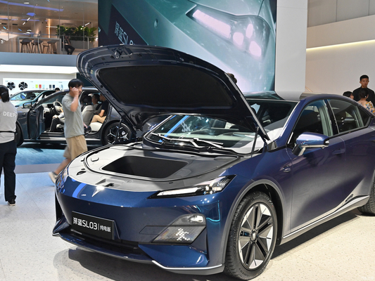 2023 Shenlan SL03 Ηλεκτρικό αυτοκίνητο 515KM 5 θυρών 5 θέσεων Sedan με 190KW Συνολική ισχύς κινητήρα