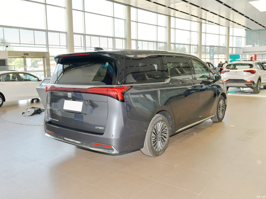 Buick Century 2023 MPV 2.0T 5 πόρτες 7 θέσεις Ηλεκτρικό φρένο στάθμευσης για ομαλή οδήγηση