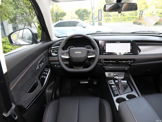 5 πόρτες 5 θέσεις SUV 2023 Changan Oshan X7 Plus Αεριοκίνητο με διαστάσεις 4730*1870*1720mm