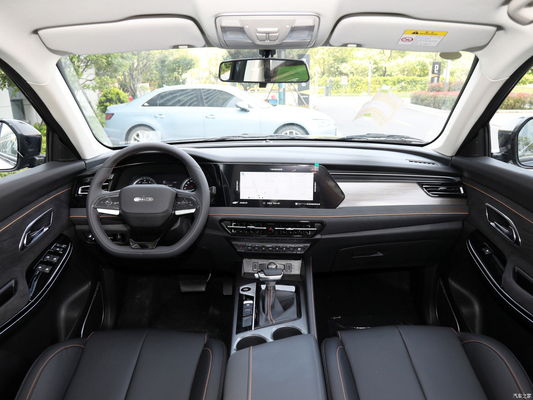 5 πόρτες 5 θέσεις SUV 2023 Changan Oshan X7 Plus Αεριοκίνητο με διαστάσεις 4730*1870*1720mm
