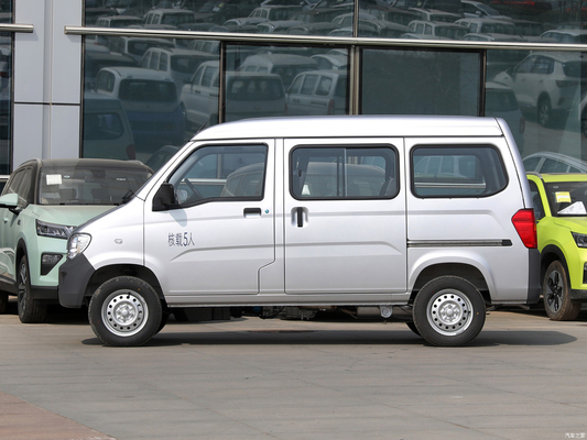 75KW Συνολική ισχύς κινητήρα 2023 Wuling VAN Αριστερό φορτηγάκι με 5 θέσεις και πλευρική συρόμενη πόρτα