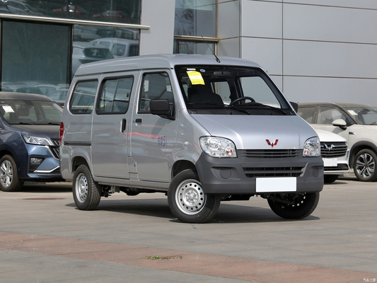 75KW Συνολική ισχύς κινητήρα 2023 Wuling VAN Αριστερό φορτηγάκι με 5 θέσεις και πλευρική συρόμενη πόρτα