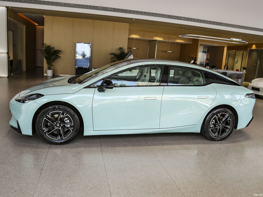 2023 GAC Aion Hyper GT 560 Υβριδικό αυτοκίνητο ενέργειας με πίσω κίνηση και 5 θέσεις