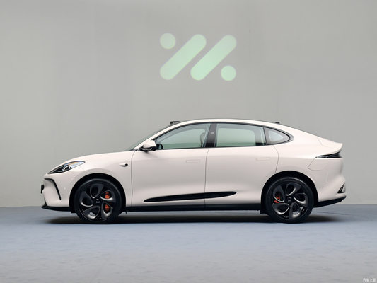 2023 IM LS6 MAX Super Performance Ηλεκτρικό αυτοκίνητο 702KM Super Long Range και καθίσματα για 5 άτομα