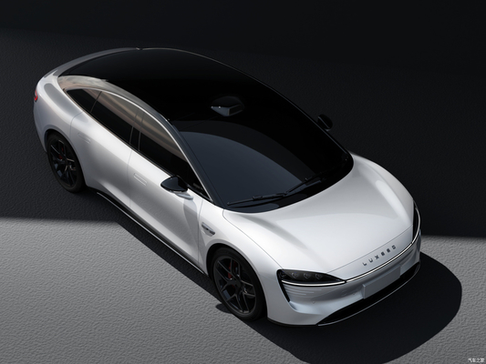 210 KM/h Μέγιστη ταχύτητα Huawei Chery LUXEED S7 Electric Auto Sedan 4 πόρτες 5 θέσεις Υβριδικό