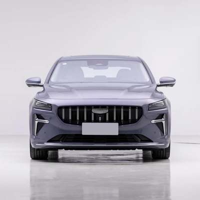Το Geely Preface L 1.5TD Υβριδικό πολυτελές σεντάν με 4 εμπρόσθιες ταχύτητες και μπροστινό 1 πίσω 1 ραντάρ