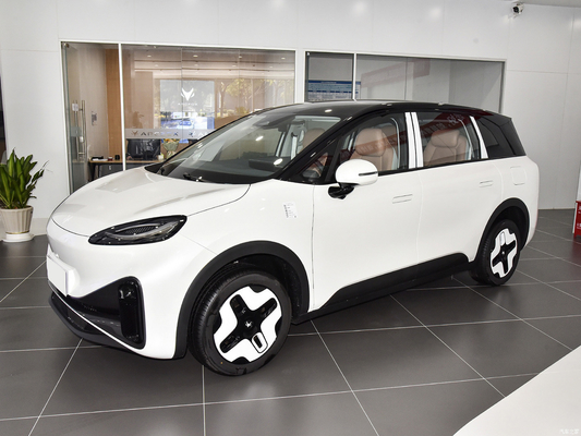 2023MPV ARCFOX KALA 5 θυρών 4 θέσεων ηλεκτρικό όχημα με ισχύ κινητήρα 200KW και εγγυημένη