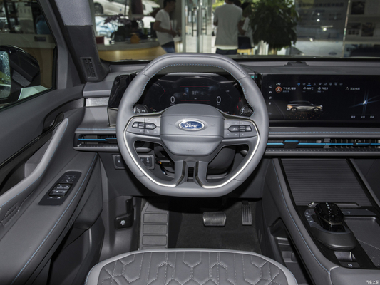 2023 Fordedge L2.0T ECOBOOST 2WD 7-θέσιμο μοντέλο πολυτελείας εξοπλισμένο με πανοραμική οροφή