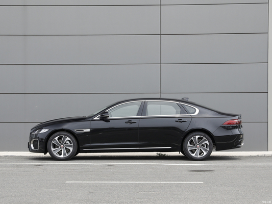 Ολοκληρωμένο σώμα Jaguar XFL 2.0T 2000Ps Βενζινοκίνητο 2WD Sedan 2WD Elite Luxury Edition