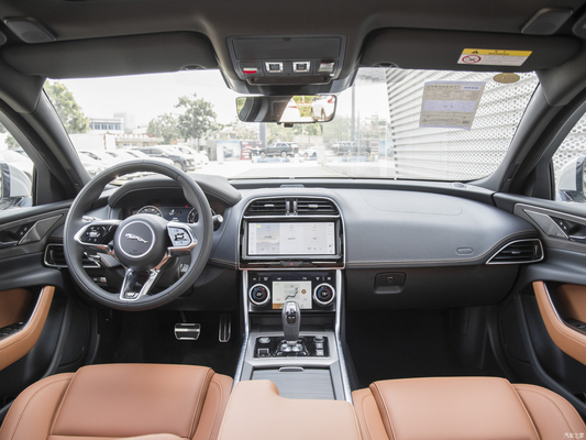 2024 Jaguar XEL 2.0T 250PS Επιθετικό σπορ σεντάν με ABS Ναι και 8 προχωρητικές ταχύτητες