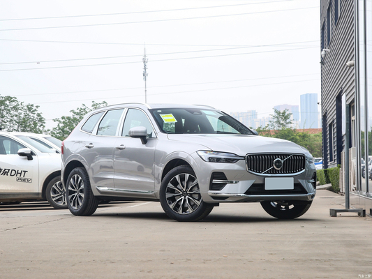 2024 Volvo XC60 B5 48V Light Hybrid 4WD Luxury Mid-Size SUV με 5 καθίσματα και 6 αερόσακους