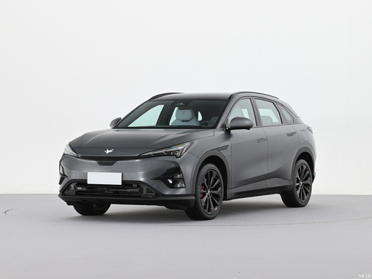 Ενίσχυρο ARCFOX Alpha T5 MAX Pure Electric SUV με εμβέλεια 660KM και ισχύ κινητήρα 200KW