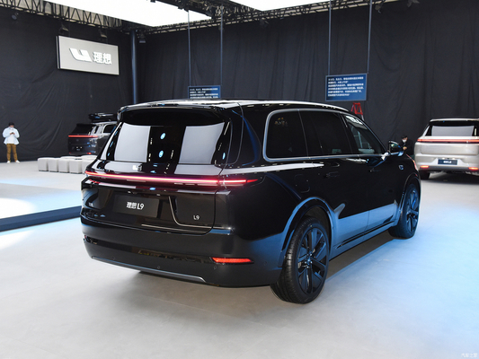 330KW EVR Extended-range Lixian L9 Li9 Max Black Plug σε υβριδικό ηλεκτρικό αυτοκίνητο