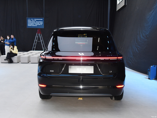 330KW EVR Extended-range Lixian L9 Li9 Max Black Plug σε υβριδικό ηλεκτρικό αυτοκίνητο