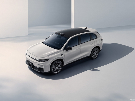 Το 2024 καθαρό ηλεκτρικό SUV με 530 χλμ. και μέγιστη ταχύτητα 170 χλμ. την ώρα από το Leapmotors C10