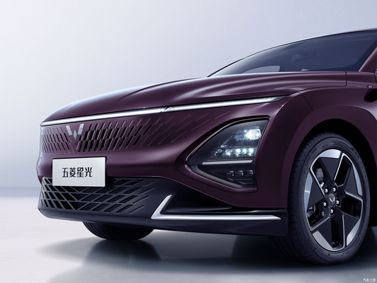 Καλύτερη επιλογή 2023 Wuling Starlight Υβριδικό Ηλεκτρικό Σεντάν 4 πόρτες 5 θέσεις μονό κινητήρα