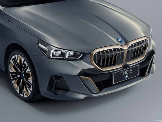 2024 BMW i5 eDrive 35L M Sports Package 567 χλμ. Ακαθαρή ηλεκτρική κρουαζιέρα