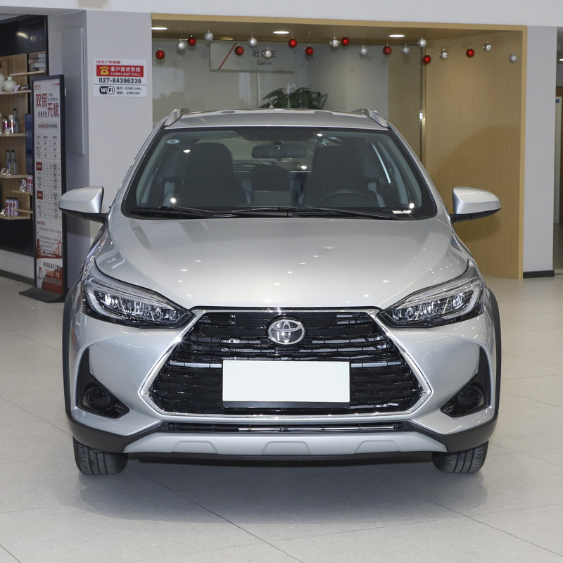 Το 2022 Toyota YARiS L 1.5L χειροκίνητο κλιματιστικό leading PLUS μικρό SUV 4 θυρών 5 θέσεων